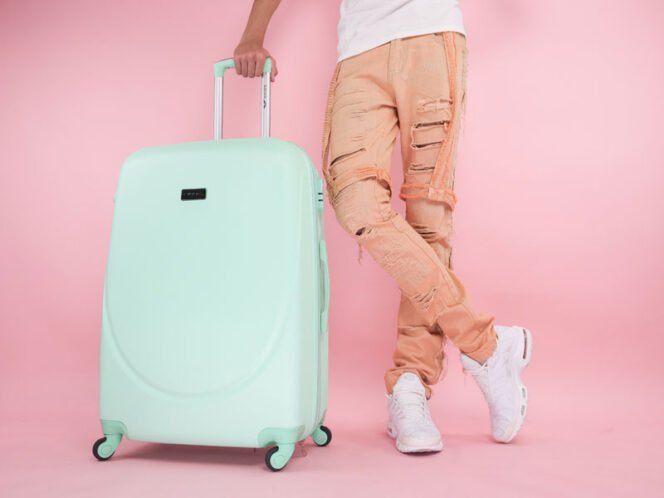
					Being able to protect, carry, and access these items in a reliable, convenient, safe way makes women’s lives easier and better, according to the creator of TravelEyez, a unique, stylish accessory that holds not only eyeglasses, but other essentials including phones and keys.