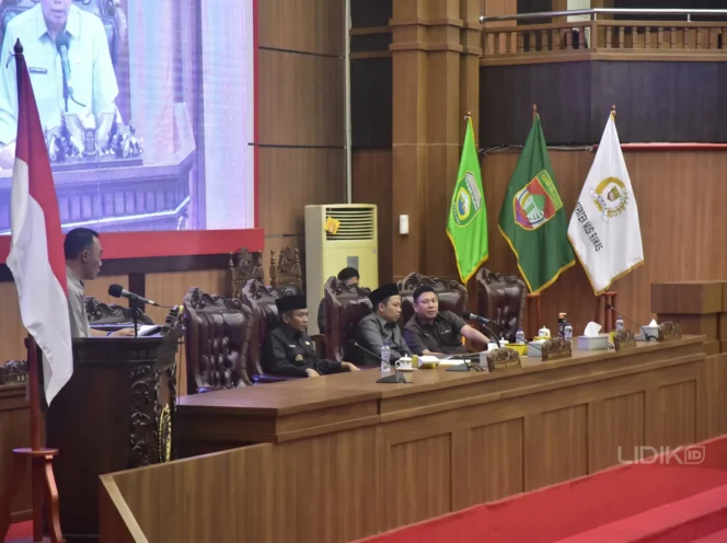 
					DPRD Musi Rawas Gelar Paripurna Pandangan Fraksi Raperda Pertanggungjawaban APBD 2025