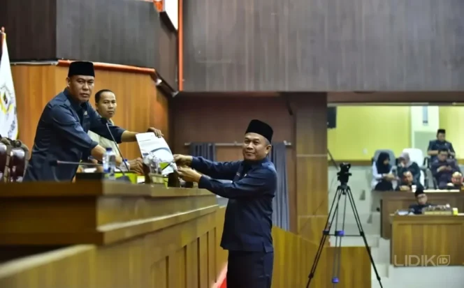 
					DPRD Musi Rawas Gelar Rapat Paripurna Penyampaian Nota Keuangan dan Raperda APBD Perubahan 2026